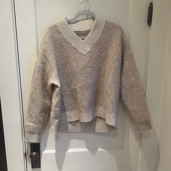 Lululemon V Neck Sweater - Picture 2 of 3